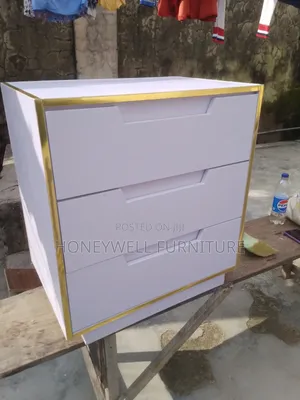 White Mini Chest of Drawers With Three Drawers