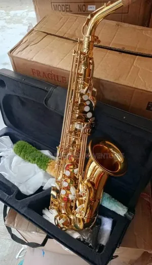 New Yamaha Alto Saxophone 