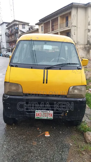 Suzuki APV Minibus 2010 Yellow