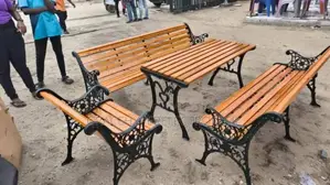 GARDEN Cast Iron 9 Seat and a Table CHAIR