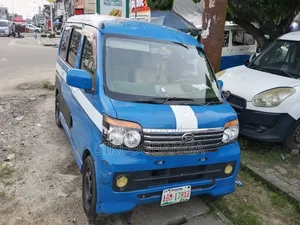 Daihatsu Hijet 2010 Blue