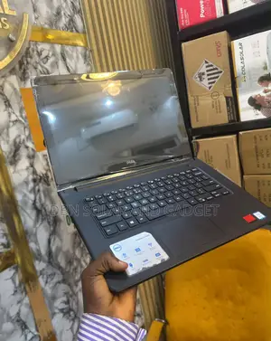 New Laptop Dell Inspiron 14 3000 8GB Intel Core i7 SSD 128GB