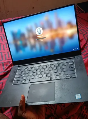 Laptop Dell XPS 15 9560 24GB Intel Core i7 SSD 512GB