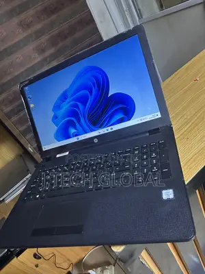 Laptop HP 250 G6 8GB Intel Core i5 HDD 500GB