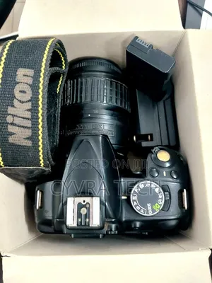 Nikon D3100 With Kit Lens 18-55mm and 1 Battery