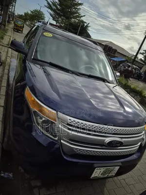 Ford Explorer 2011 Blue