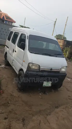 Suzuki Every 2000 Grey