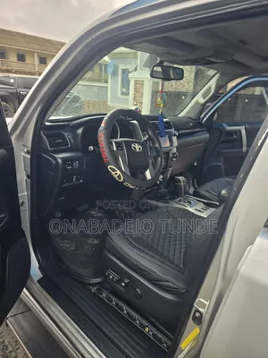 Toyota 4-Runner Limited 2WD 2012 White