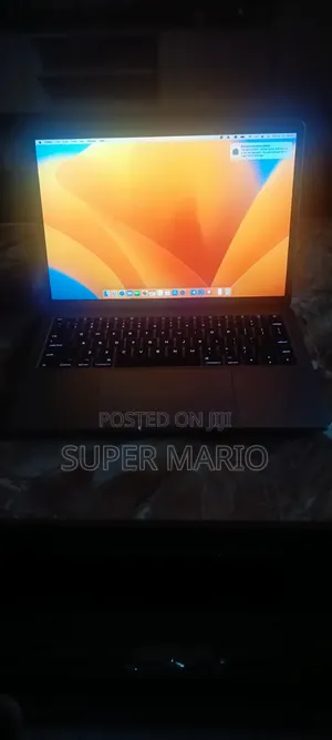 Laptop Apple MacBook Pro 2017 8GB Intel Core i5 SSD 256GB