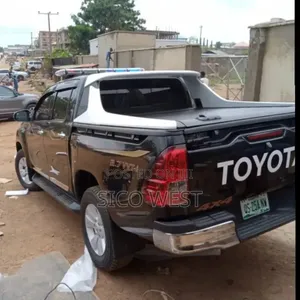 Booth Cover for Toyota Hilux and TRD Carrier