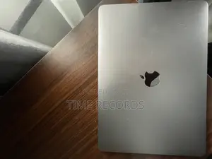 Laptop Apple MacBook Pro 2017 16GB Intel Core i7 SSD 500GB