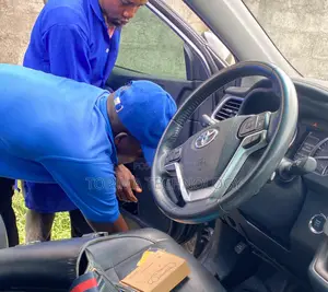 GPS Car Tracking Installation