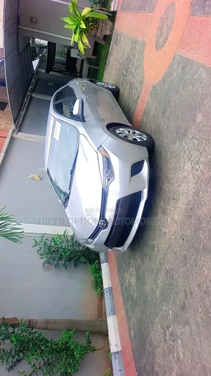 Toyota Corolla 2015 Silver