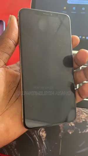 Apple iPhone XS Max 64 GB Gold