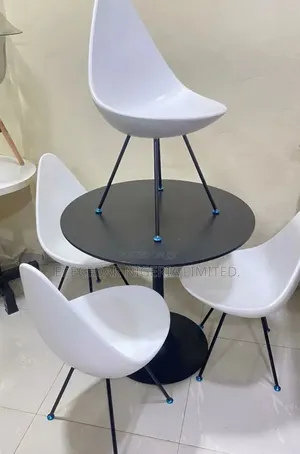 Very Fine, Portable and Durable Dinning Set