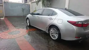 Lexus ES 350 Crafted Line FWD 2015 Silver