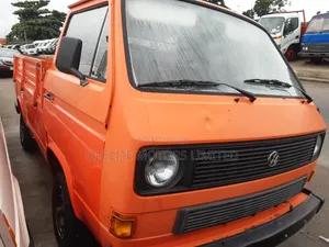 Volkswagen Transporter 2004 Red