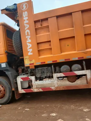 40 Tons of Granite 3/4