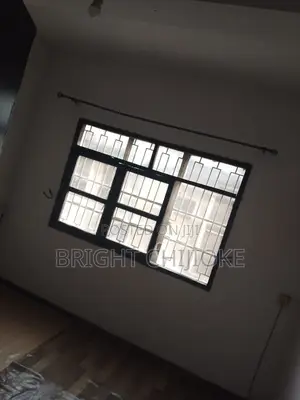 2bdrm Block of Flats in Tejuosho for rent