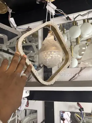 Diamond Ring LED Crystal Chandelier (Gold)