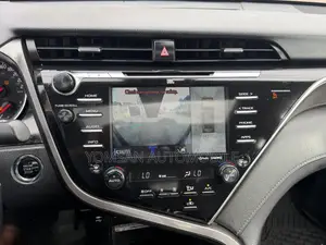Toyota Camry XSE V6 FWD (3.5L 6cyl 8AM) 2018 Gray