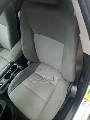 Toyota Corolla 2016 White
