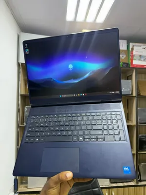 Laptop Dell Allenware M15 R5 16GB Intel Core Ultra 7 SSD 1T