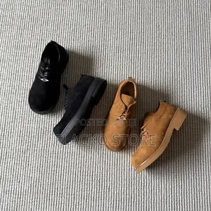 Original Round Toe Lace Up Platform Shoes