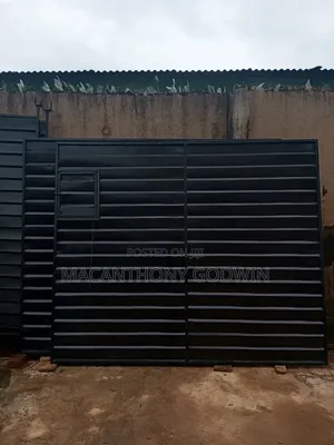 Shop Container