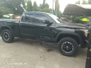Toyota Tundra SR Double Cab 6.5' Bed 2024 Black