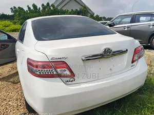 Toyota Camry 2011 White