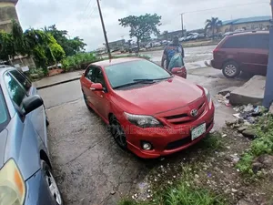 Toyota Corolla 2010 Red
