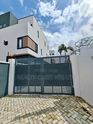 5bdrm Duplex in Aguda / Ogba for sale