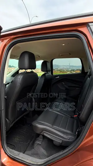 Ford Edge SE 4dr AWD 2017 Orange