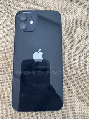 Apple iPhone 12 64 GB Black