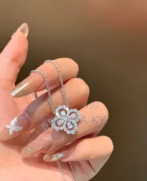 Rhinestone Clover Necklace