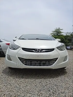 Hyundai Elantra 2014 White