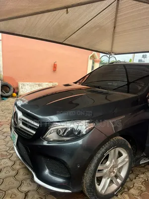 Mercedes-Benz GLE-Class 2015 Gray