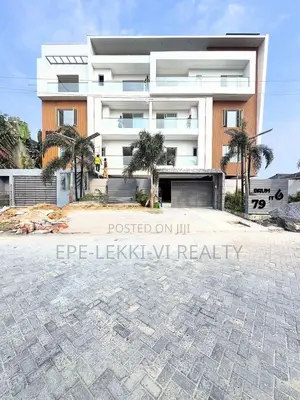 2bdrm Apartment in Lekki Phase 1 for rent