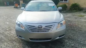 Toyota Camry 2009 Silver