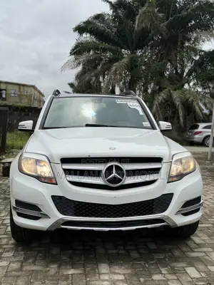 Mercedes-Benz GLK-Class 350 4MATIC 2013 White