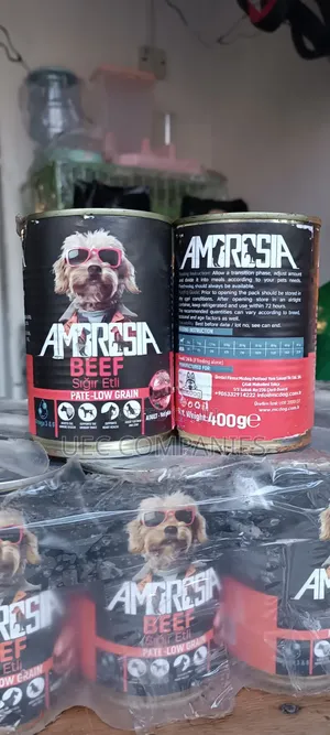 Ambrosia Beef Pâté Low Grain Adult Dog Food.