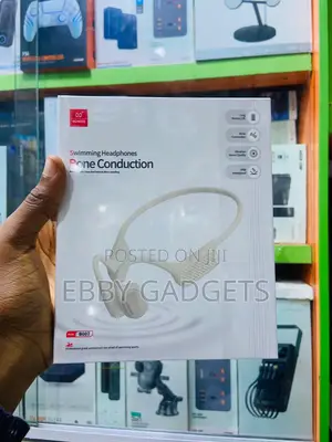 Swimming Headphones Pone Conduction
