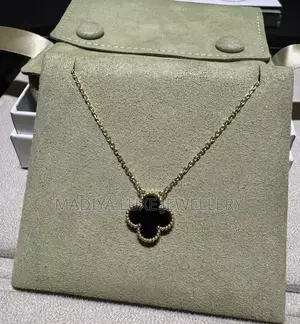 Black Flower Necklace