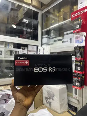 Canon Eos R5
