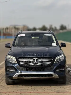 Mercedes-Benz GLE-Class GLE 350 2017 Blue