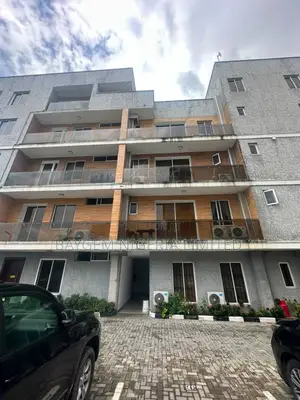 4bdrm Maisonette in Mojisola Oníkòyí, Old Ikoyi for rent