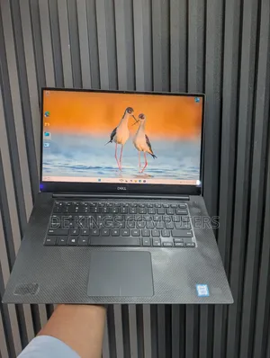 Laptop Dell Precision 5540 16GB Intel Core i5 SSD 512GB