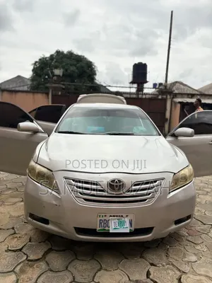 Toyota Camry 2008 Silver