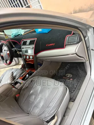 Toyota Camry 2008 Silver